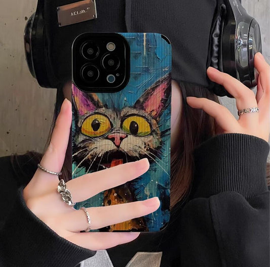 frightened-cat-rainbow-painting-iphone-16-pro-max-cover-lgbt_1