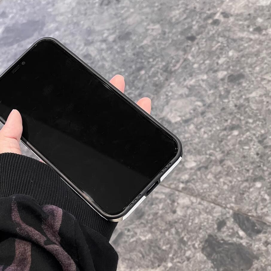 splashed-ink-rainbow-painting-iphone-16-pro-max-cover-lgbt_8