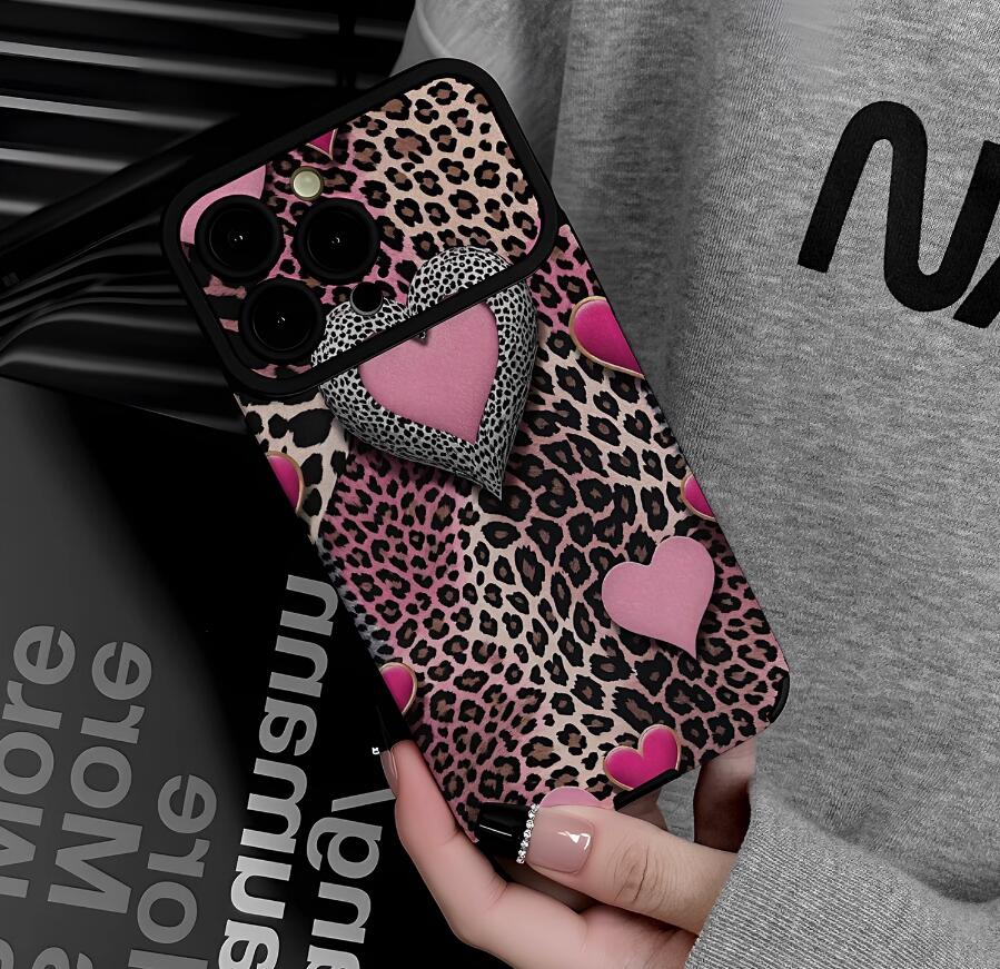 ultra-stylish-iphone-17-cases-trendy-designs