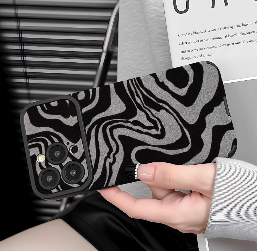 bohm-oder-grant-zebra-pattern-iphone-17-pro-max-case-trendy_4