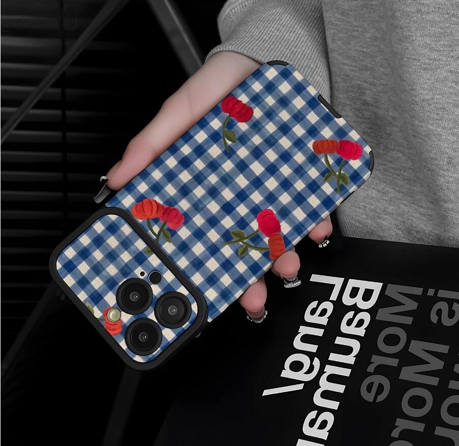 checkered-flower-grid-painting-iphone-17-pro-max-case-silicone_4