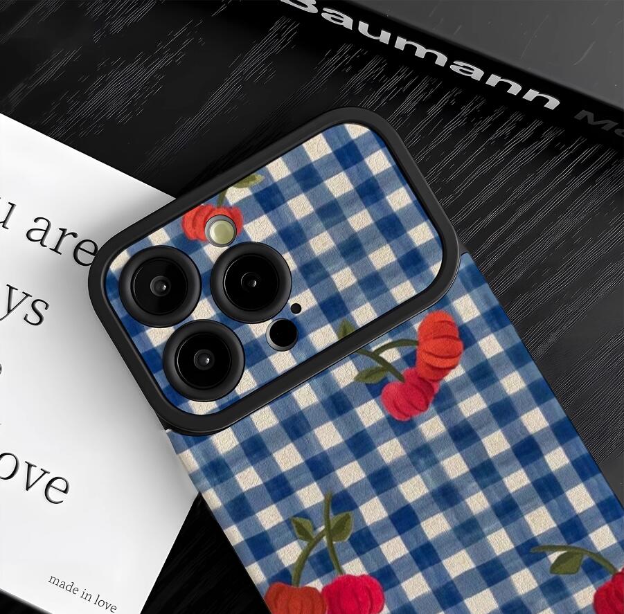 checkered-flower-grid-painting-iphone-17-pro-max-case-silicone_8