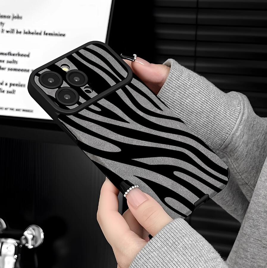 crawshay-zebra-patchwork-pattern-iphone-17-pro-max-case-trendy_2