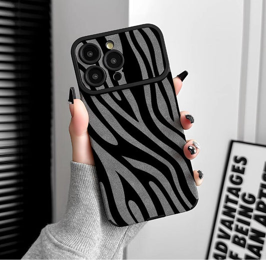 crawshay-zebra-patchwork-pattern-iphone-17-pro-max-case-trendy_5