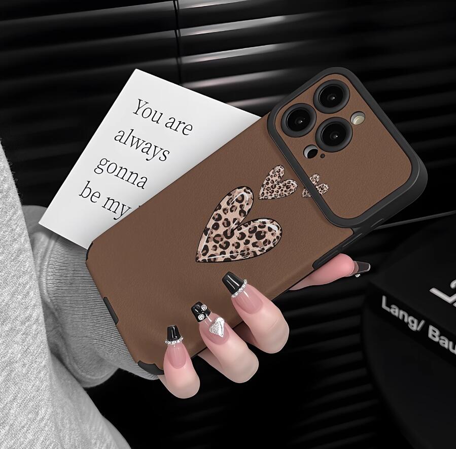 elegant-heart-leopard-pattern-iphone-17-pro-max-case-silicone_1