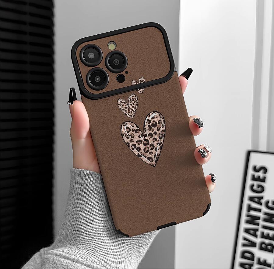 elegant-heart-leopard-pattern-iphone-17-pro-max-case-silicone_5