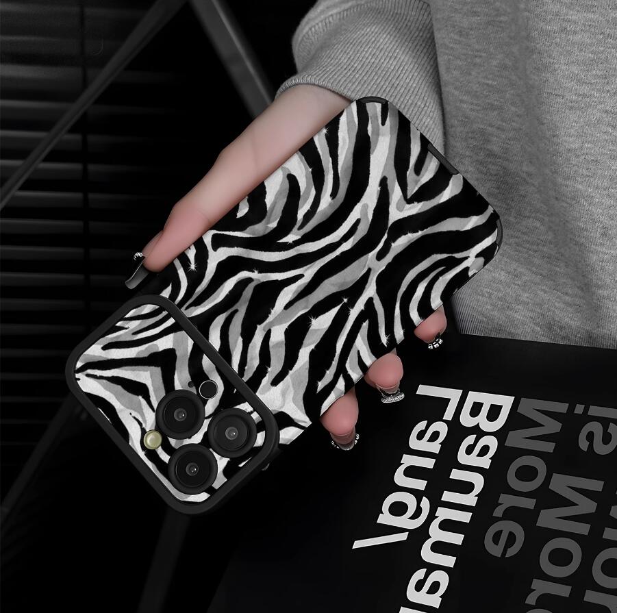 equus-grevyi-zebra-pattern-iphone-17-pro-max-case-trendy_4