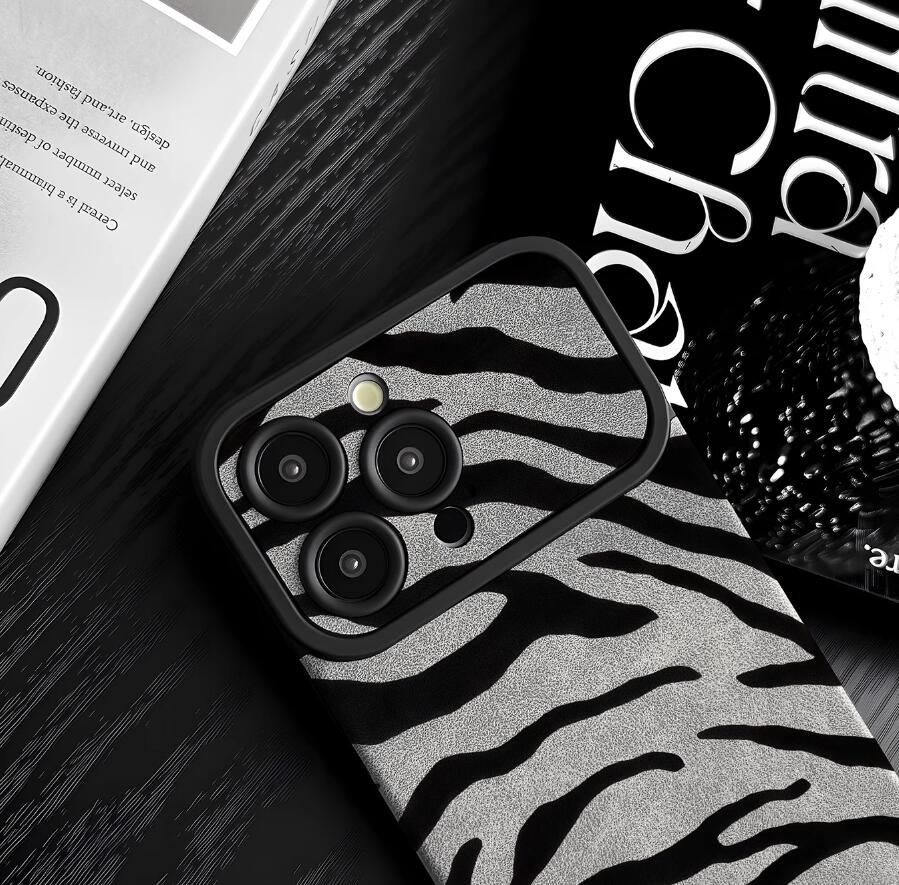 equus-quagga-zebra-pattern-iphone-17-pro-max-case-trendy_7