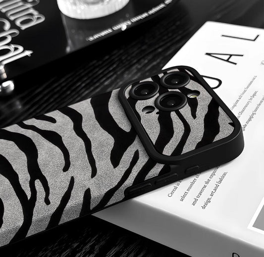 equus-quagga-zebra-pattern-iphone-17-pro-max-case-trendy_8