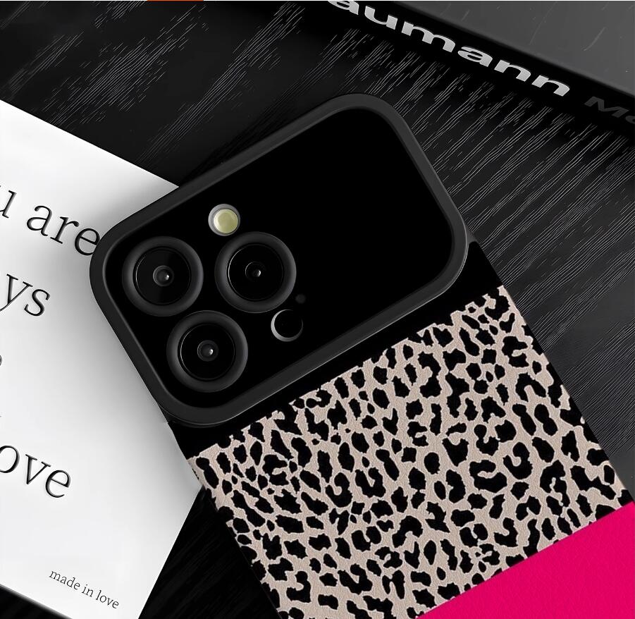 forceful-lepoard-patchwork-pattern-iphone-17-pro-max-case-trendy_8