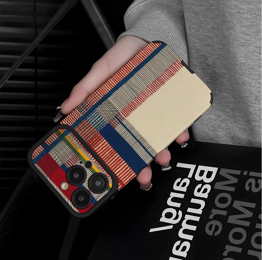 gingham-grid-painting-iphone-17-pro-max-case-silicone_4