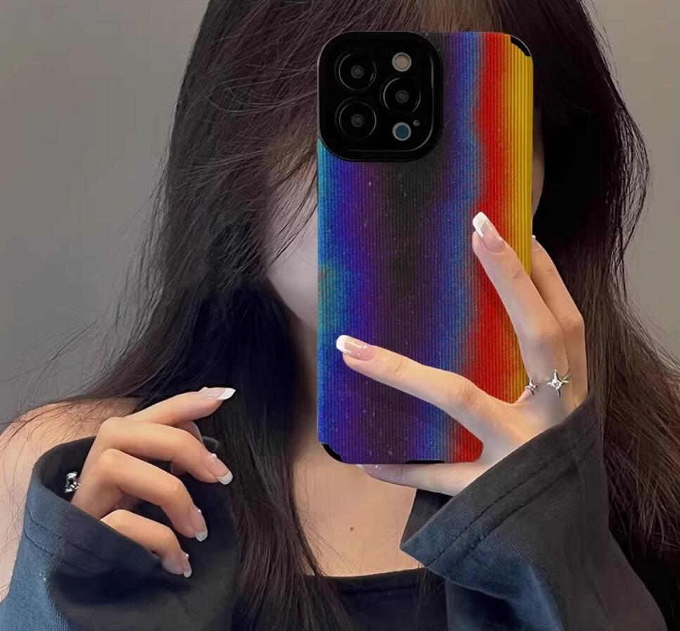 glitter-stripe-rainbow-painting-iphone-16-pro-max-cover-lgbt-flag_2