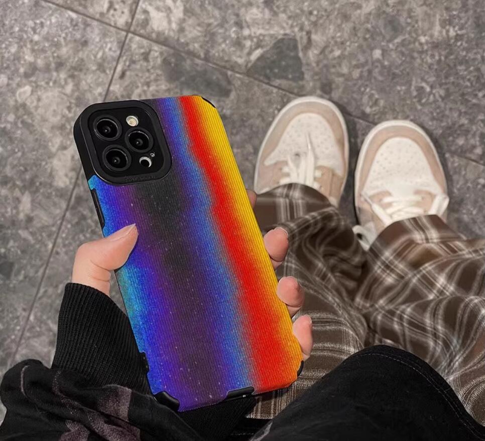 glitter-stripe-rainbow-painting-iphone-16-pro-max-cover-lgbt-flag_4