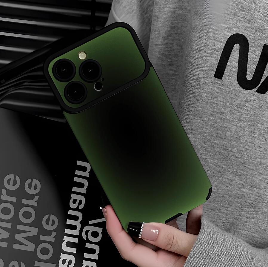 gradient-emerald-painting-iphone-17-pro-max-case-silicone_3