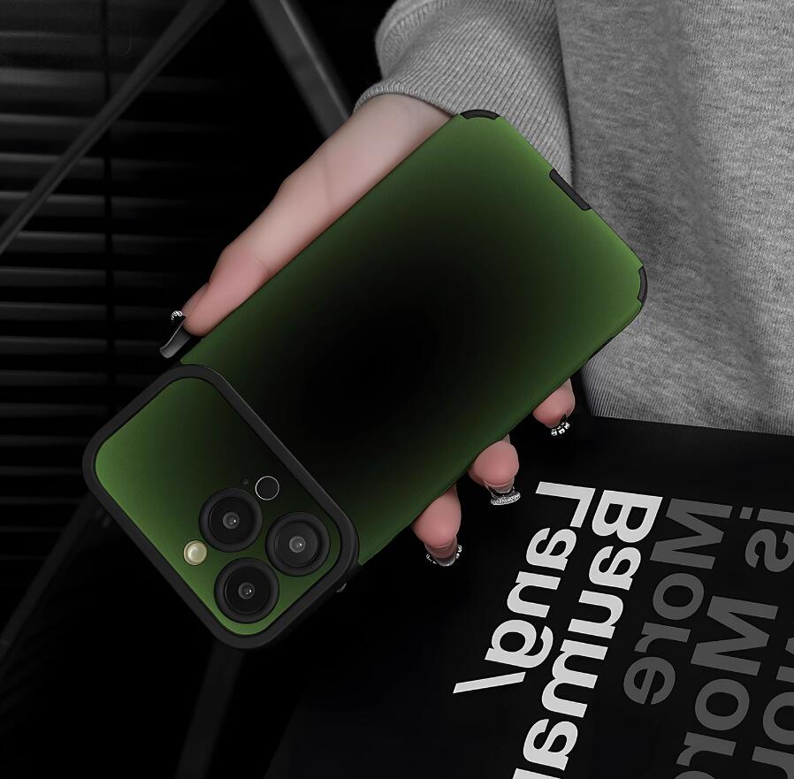 gradient-emerald-painting-iphone-17-pro-max-case-silicone_4