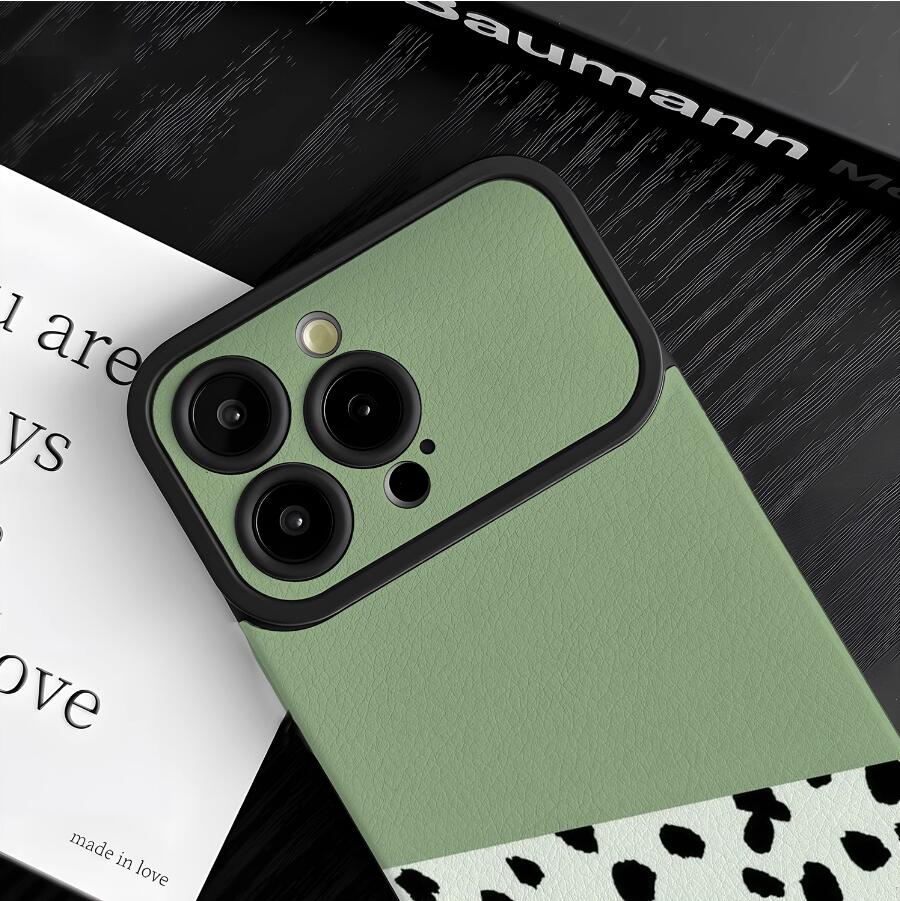 green-lepoard-patchwork-pattern-iphone-17-pro-max-case-trendy_8