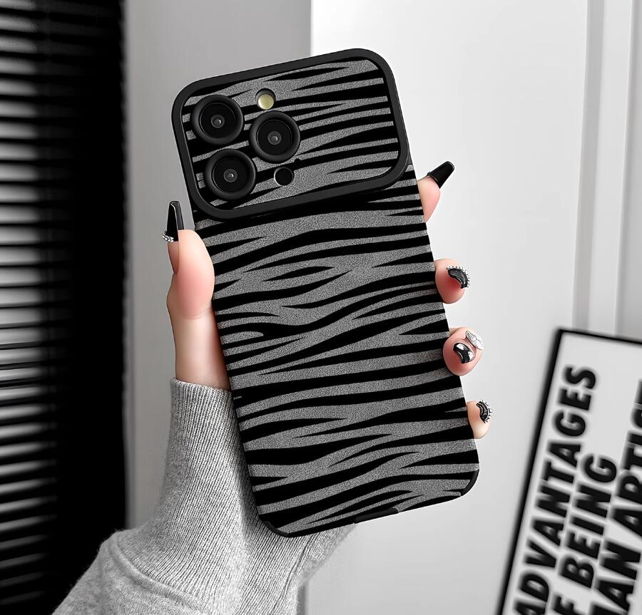grevy-zebra-pattern-iphone-17-pro-max-cover-trendy_5