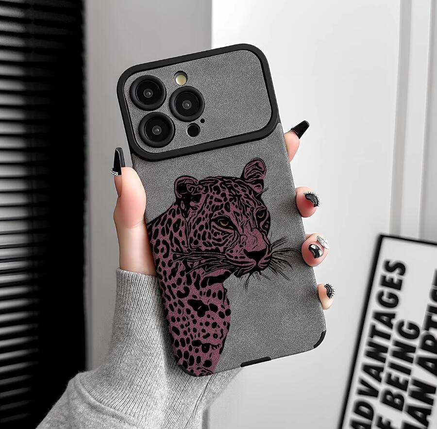 individuality-leopard-pattern-iphone-17-pro-max-case-silicone_5
