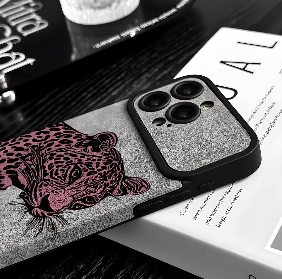 individuality-leopard-pattern-iphone-17-pro-max-case-silicone_8