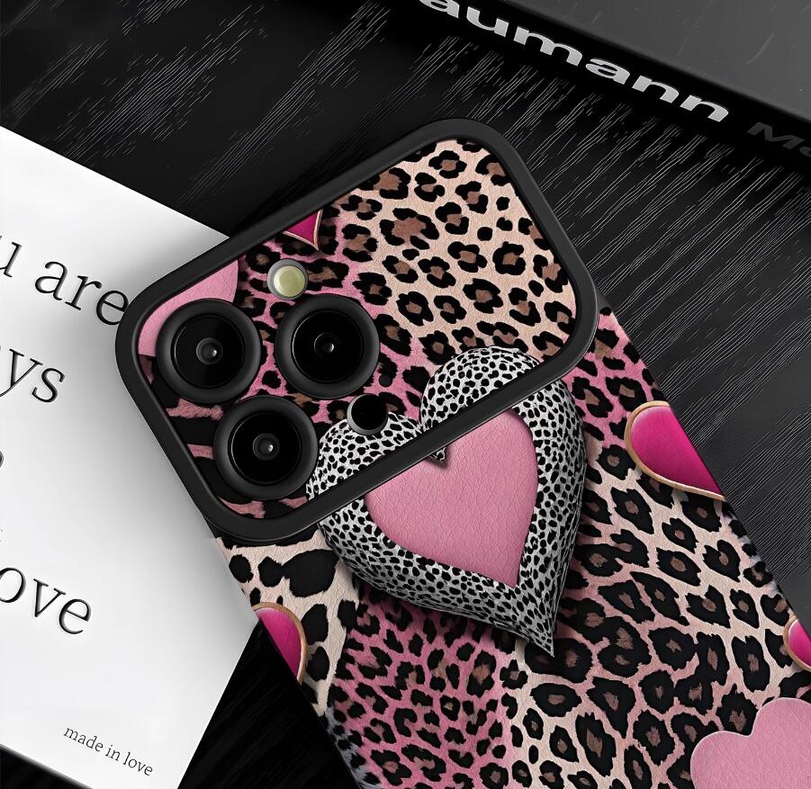 ndulgence-lepoard-patchwork-pattern-iphone-17-pro-max-case-trendy_8