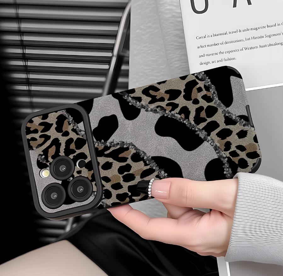 leopard-dairy-cow-patchwork-pattern-iphone-17-pro-max-case-trendy_4