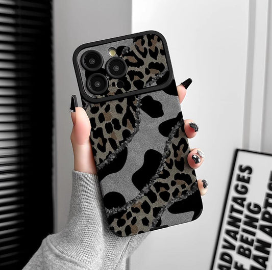 leopard-dairy-cow-patchwork-pattern-iphone-17-pro-max-case-trendy_5