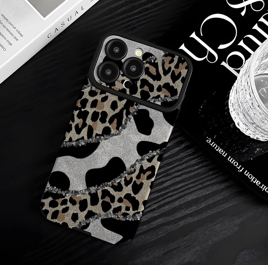 leopard-dairy-cow-patchwork-pattern-iphone-17-pro-max-case-trendy_6
