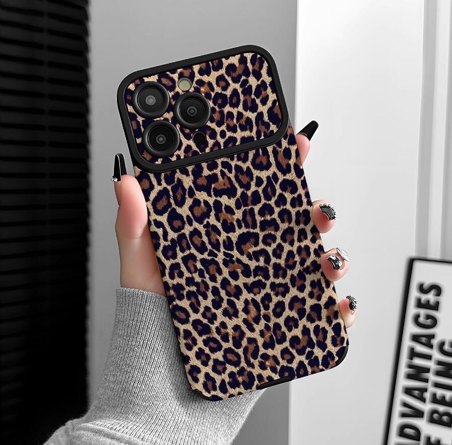 mystery-nobility-lepoard-pattern-iphone-17-pro-max-case-trendy_5