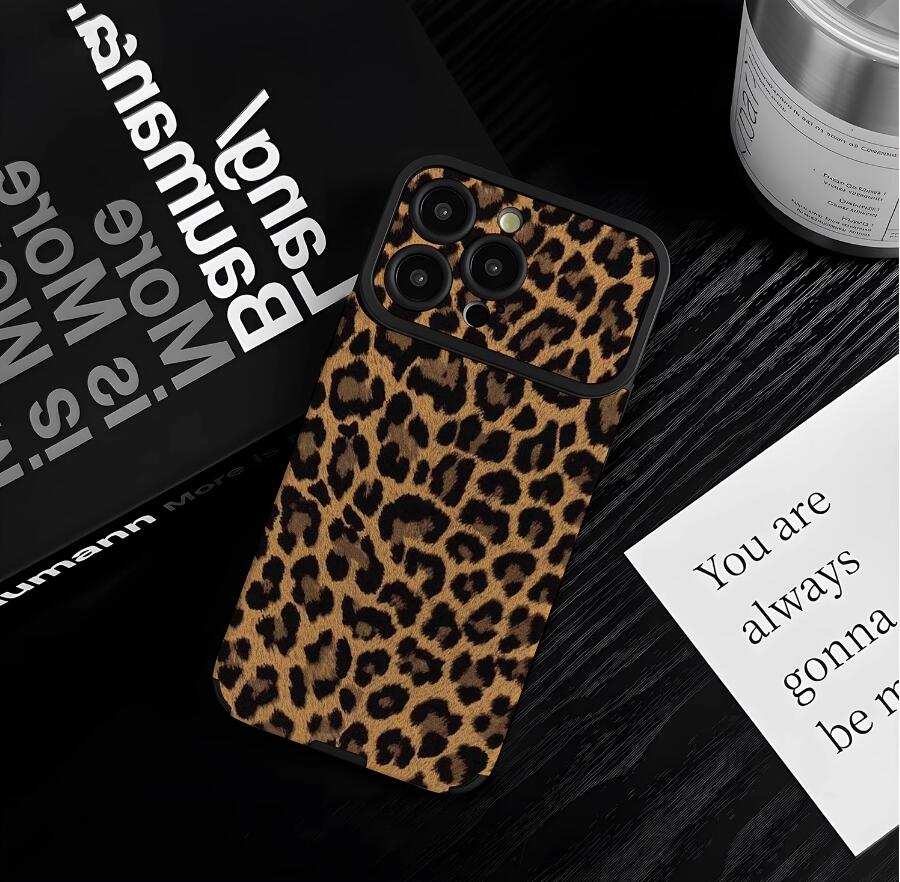 natural-romance-leopard-pattern-iphone-17-pro-max-case-trendy_6