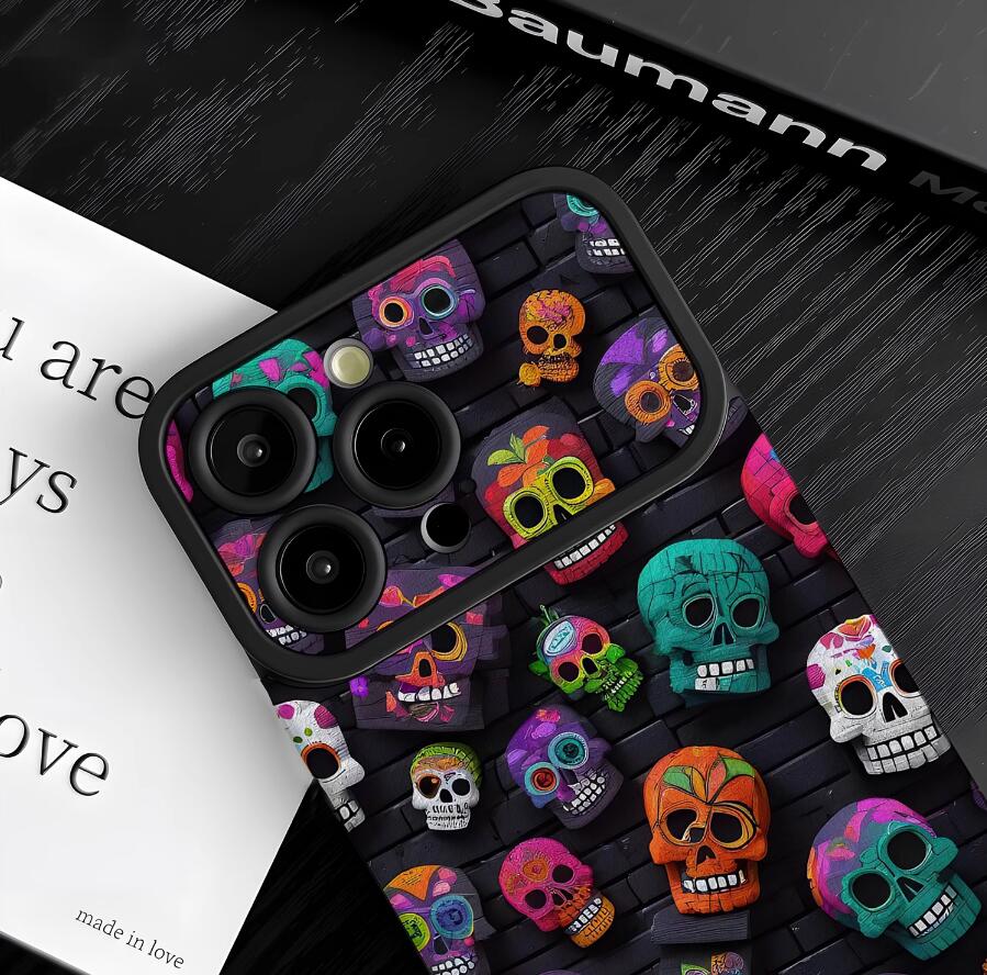 skull-rainbow-painting-iphone-17-pro-max-case-lgbt-flag_8