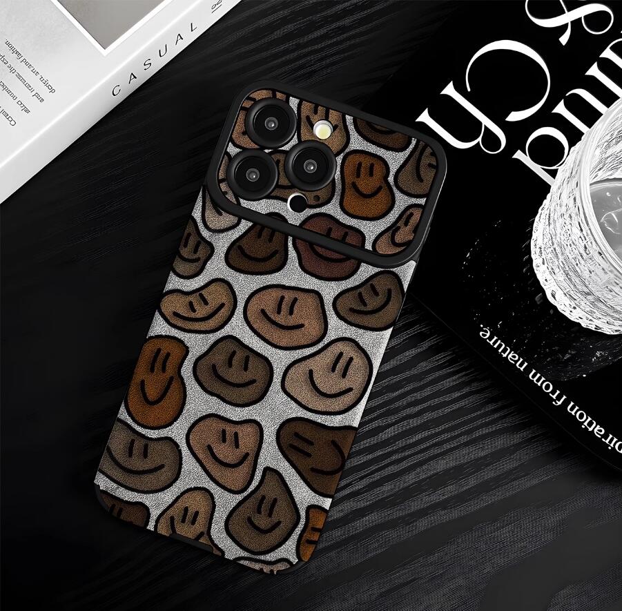 smiling-face-painting-iphone-17-pro-max-case-silicone-leather_6