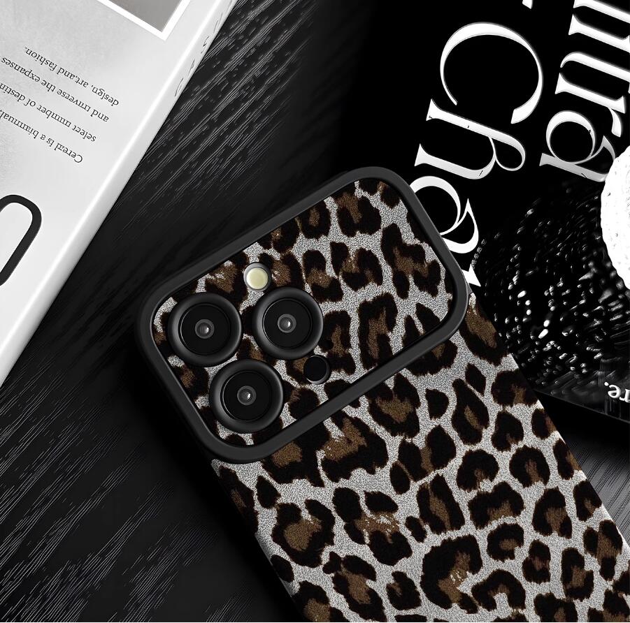 strength-courage-lepoard-pattern-iphone-17-pro-max-case-trendy_7