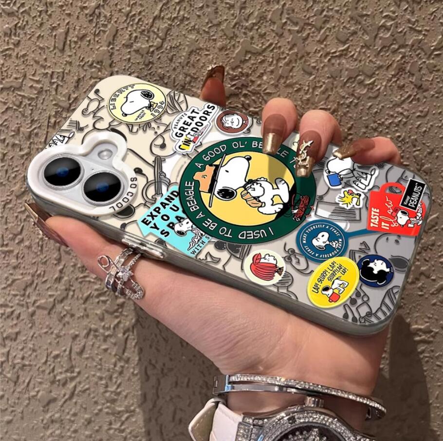 travelling-snoopy-painting-pc-silicone-iphone-16-case-cartoon_3