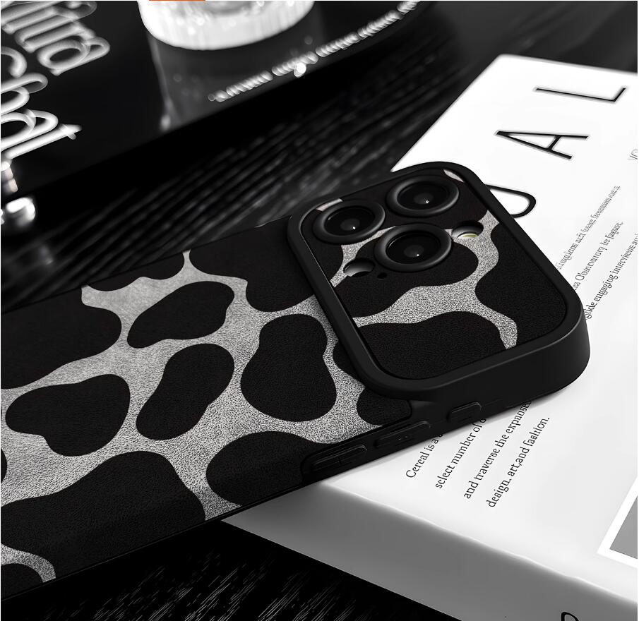 warm-dairy-cow-pattern-iphone-17-pro-max-case-trendy_8
