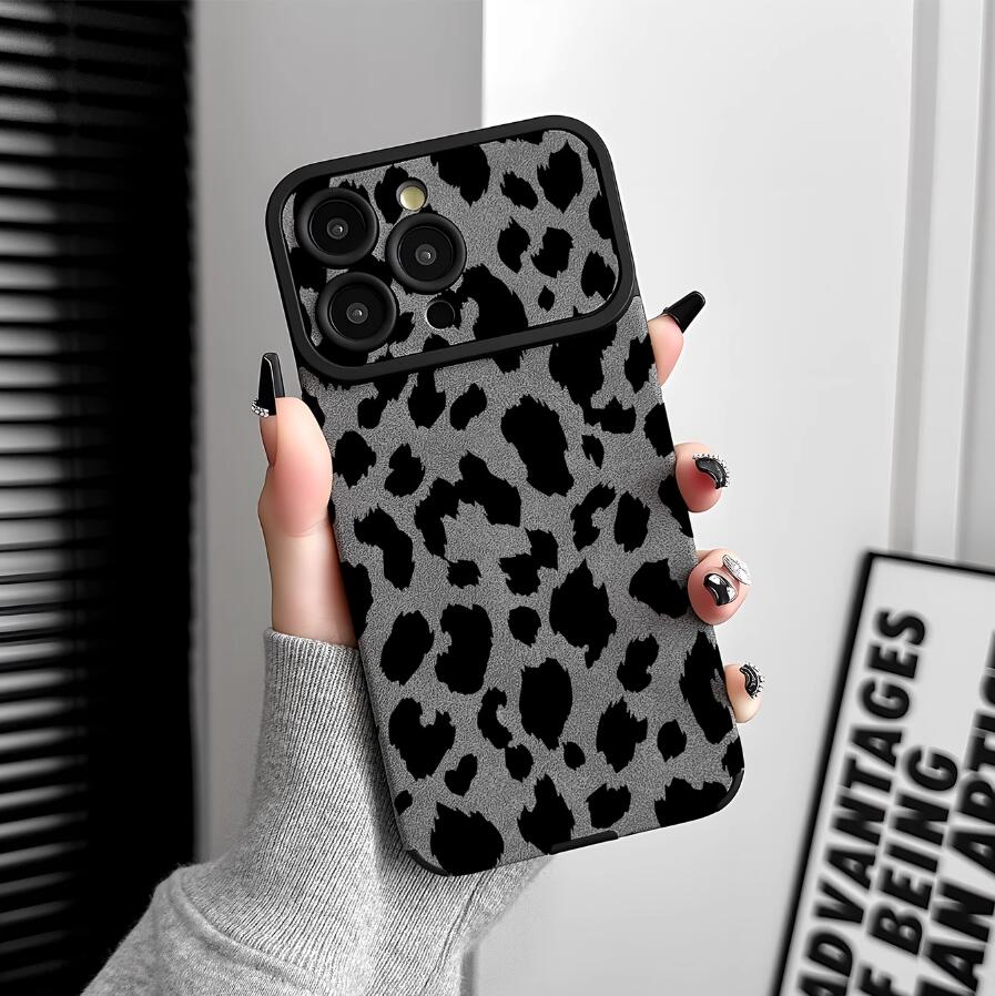 wildness-power-lepoard-pattern-iphone-17-pro-max-case-trendy_5