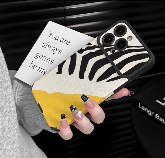 yellow-zebra-patchwork-pattern-iphone-17-pro-max-case-trendy_1